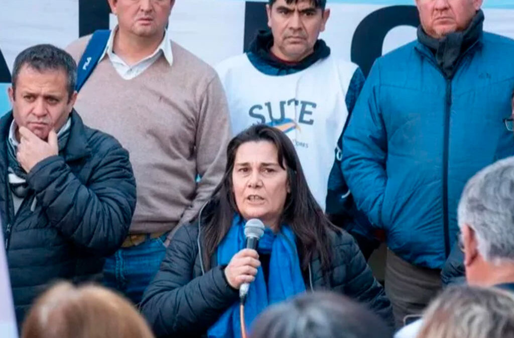 El SUTE y la DGE están enfrentados por los salarios de los preceptores
