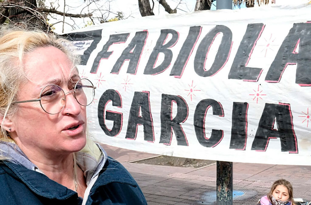 Se reaviva la interna de la UOCRA La Plata y ahora denuncian a la mujer de «Pata» Medina por insultar y golpear a un dirigente de Tobar