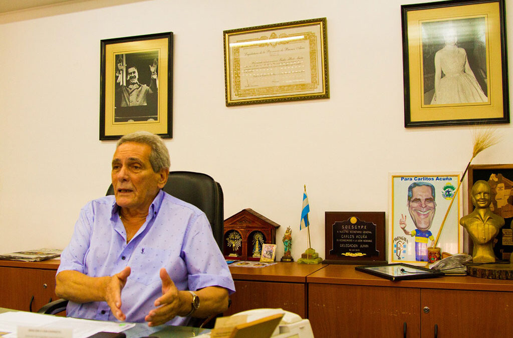 Acuña respaldó una candidatura presidencial de Sergio Massa y aseguró que el problema del país son los formadores de precios que «hacen política»