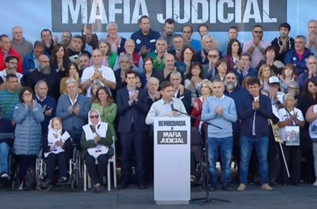 Movilización a Tribunales: Dirigentes gremiales también se adhirieron al pedido por CFK