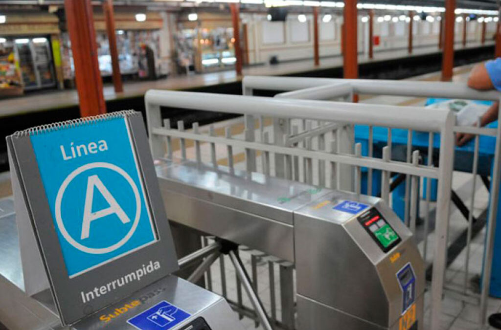 Los metrodelegados paralizarán hoy durante dos horas las líneas A y H del subte para reclamar por la exposición al asbesto