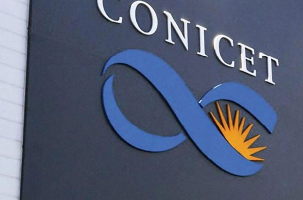 El Gobierno anuncia una nueva jerarquización salarial y los investigadores del Conicet tendrán un aumento adicional del 10%