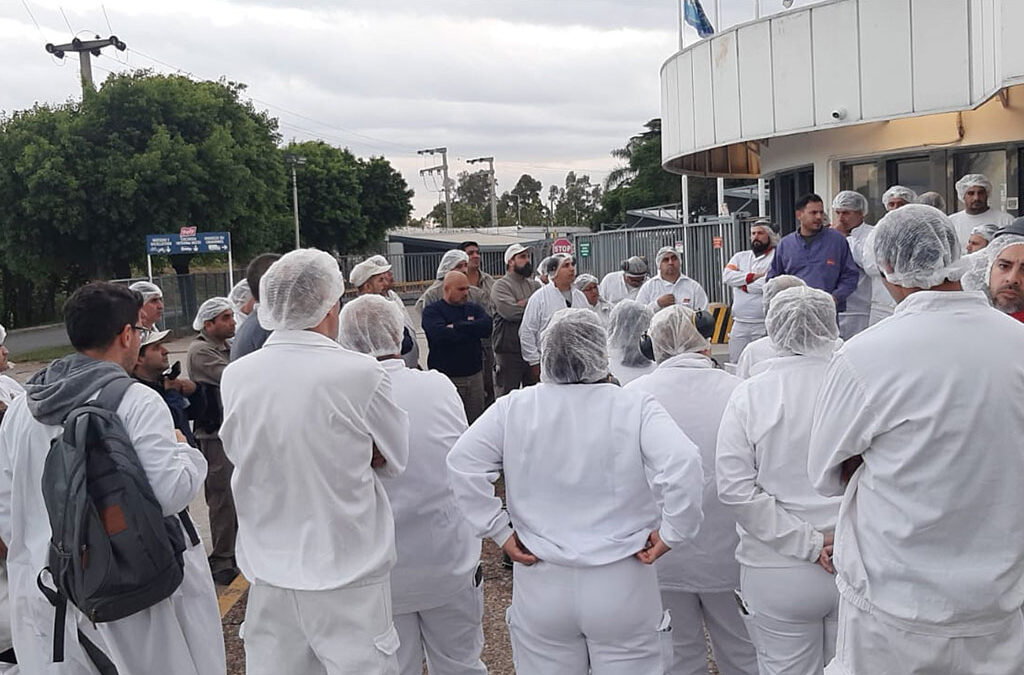 Sin marcha atrás: Bagley no reincorpora al despedido y los trabajadores se declaran en huelga permanente