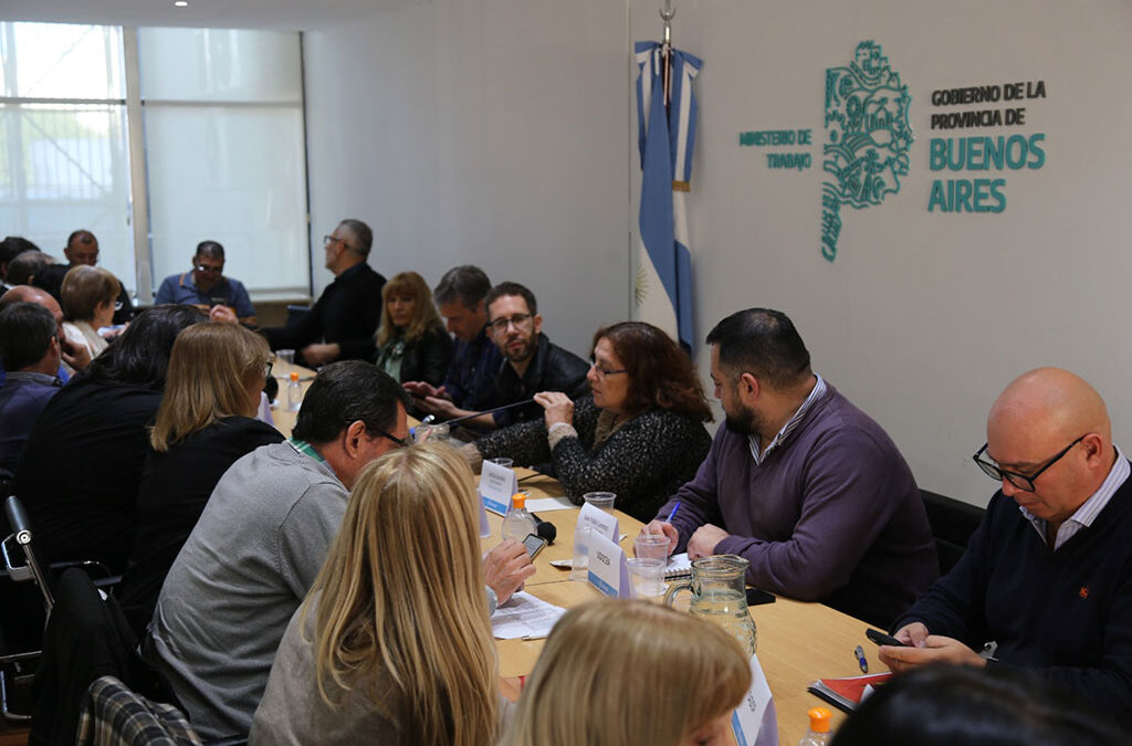 Los docentes bonaerenses pidieron al gobierno “estar por encima de la inflación”