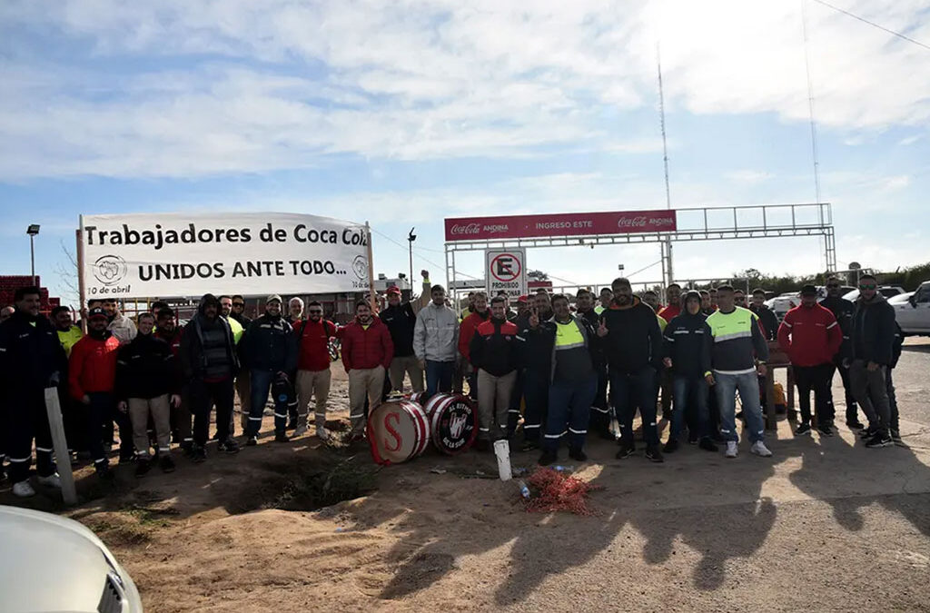 Coca-Cola retrajo los despidos en el marco de la conciliación obligatoria