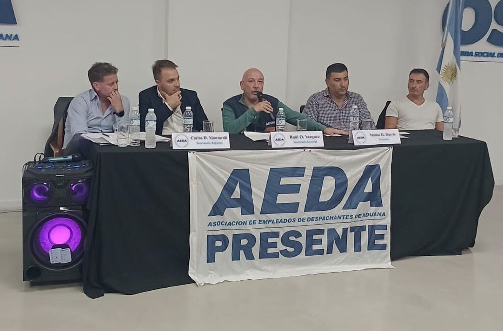 Empleados de despachantes de aduana firmaron un aumento trimestral y vuelven a discutir en julio