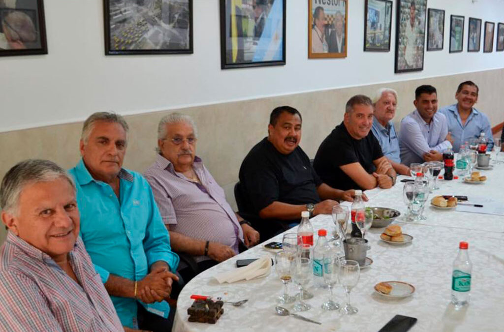 Las 62 Organizaciones reciben al salteño Urtubey e inician su ronda de discusión con los precandidatos presidenciales: «Nuestro límite es Milei»