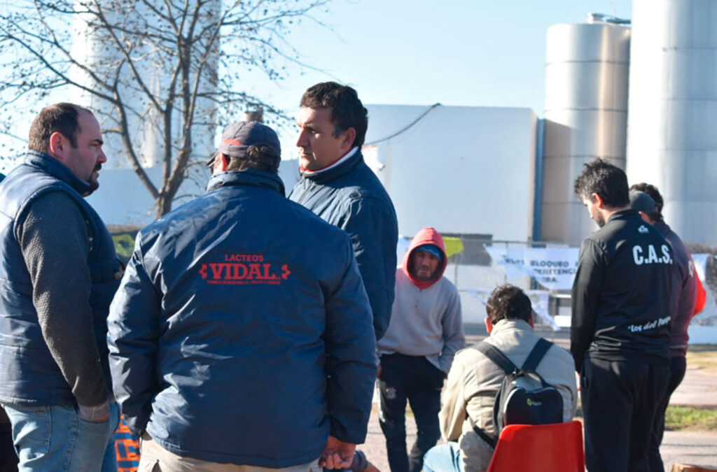 La Justicia rechazó la apelación de Lácteos Vidal y confirmó la reincorporación de los despedidos: «El revés judicial los obliga a cumplir con la ley, algo a lo que no están acostumbrados»