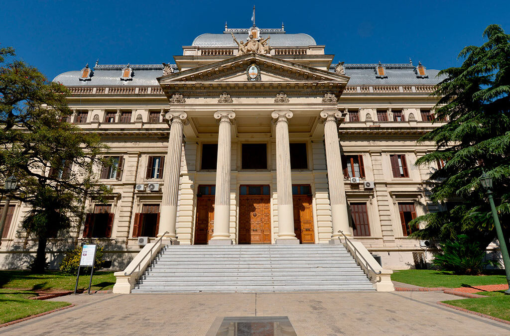 Avanza el proyecto bonaerense para mejorar las indemnizaciones laborales