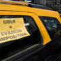 Peones de taxis enfurecidos con el presidente que los relacionó con «el curro»: «Nuestra tarea es humilde pero no precisamos ser serviles a ninguna empresa extranjera»