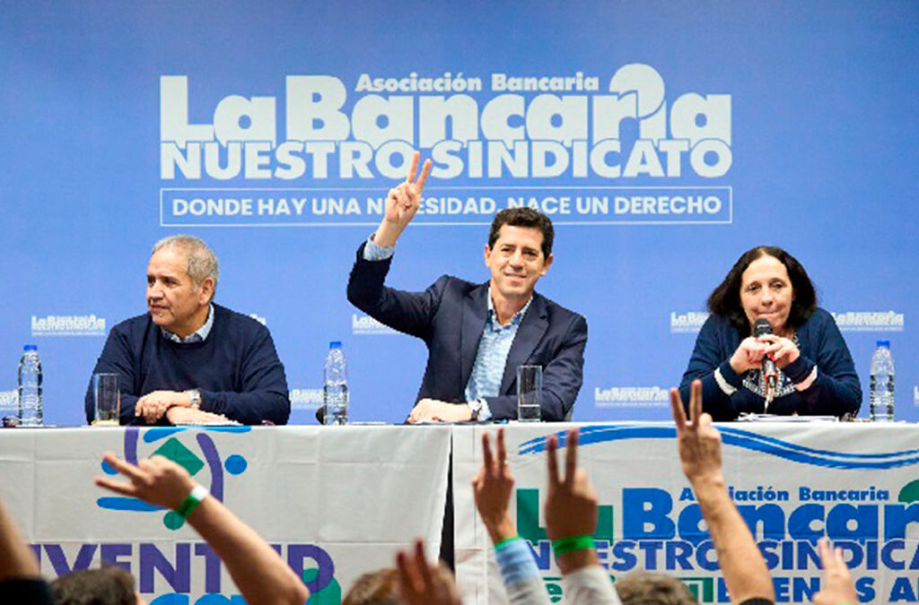 De Pedro se mostró con Palazzo, que pidió evitar las primarias