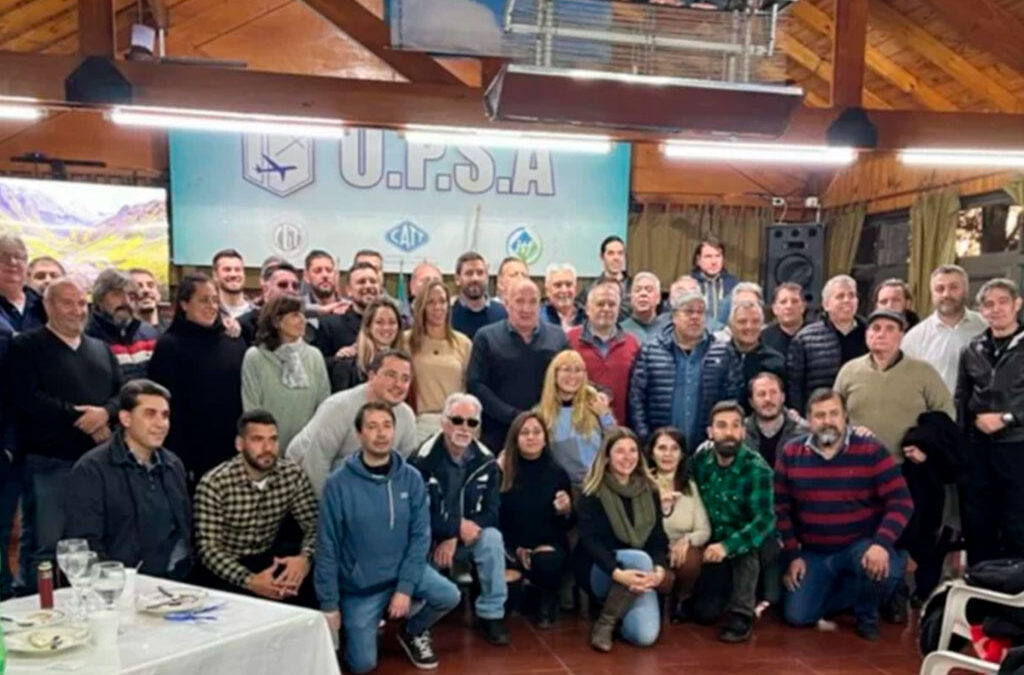 Gremios aeronáuticos inician campaña contra las “calumnias e injurias” de la oposición a la actividad