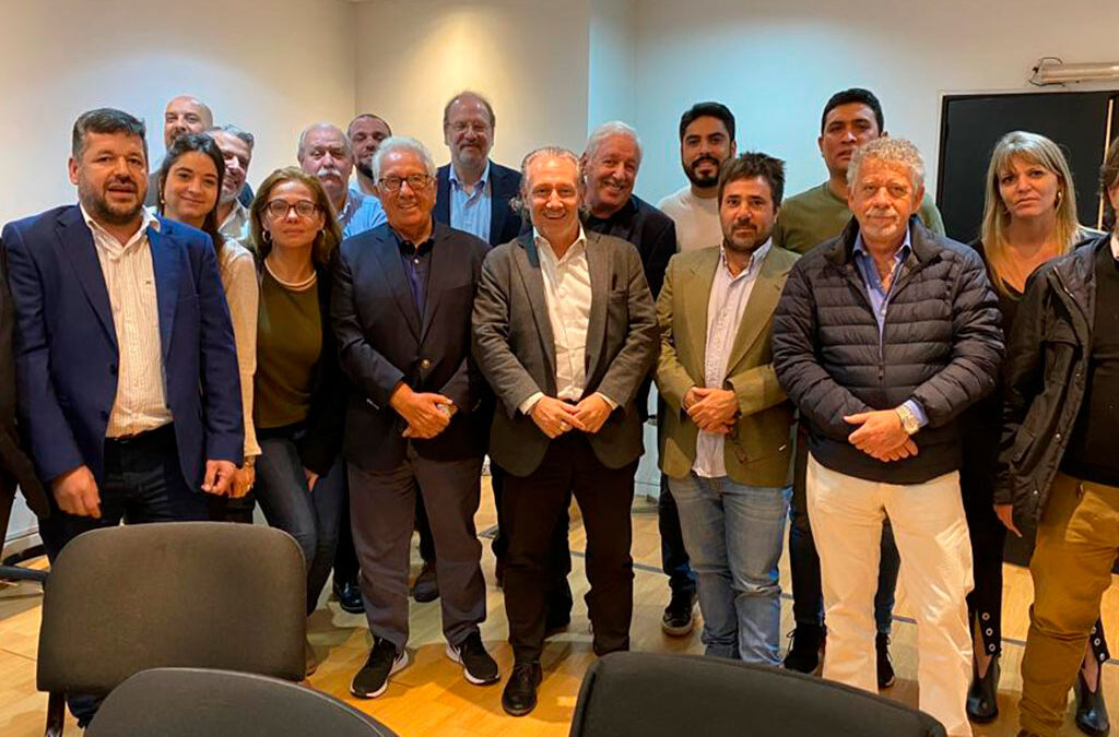Abogados laboralistas unidos contra el ataque a sindicatos: qué es el FAOS
