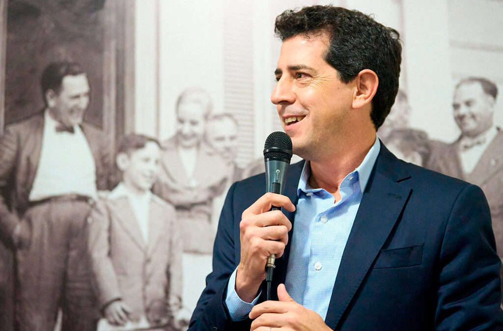 Mientras suben sus acciones como candidato de CFK, Wado va a Camioneros para reunirse con el Frente Sindical de Moyano y Pignanelli