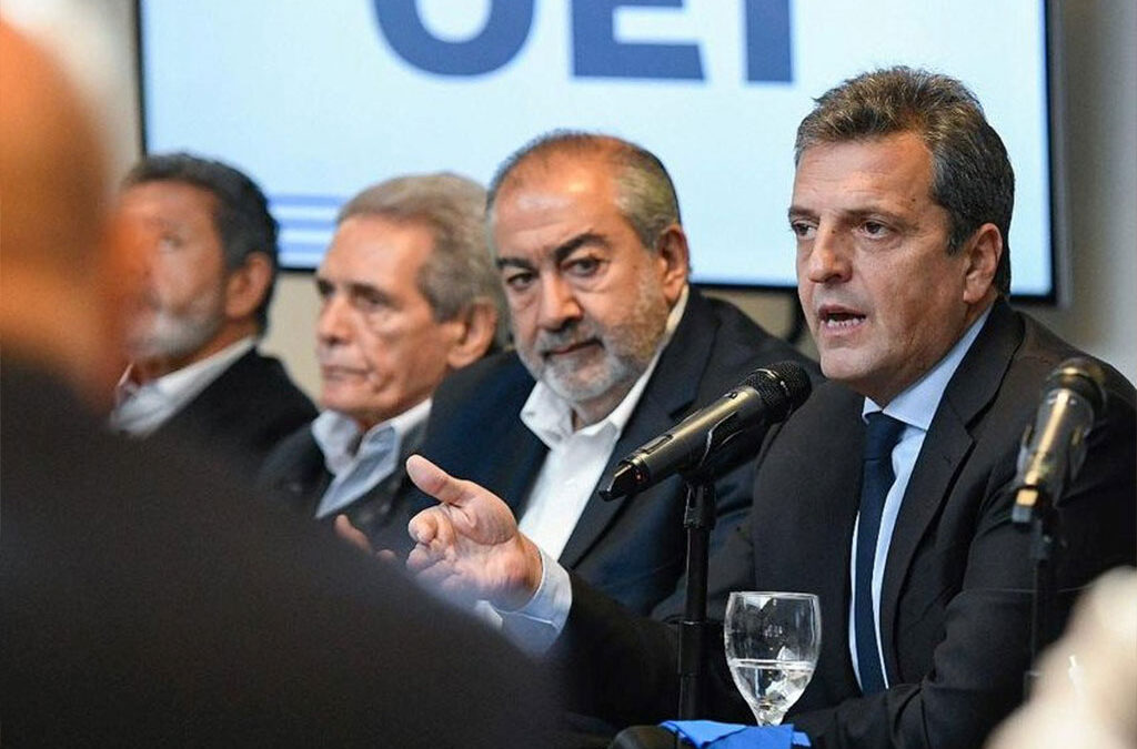 La CGT respaldó la candidatura de Sergio Massa: «La unidad es el camino»