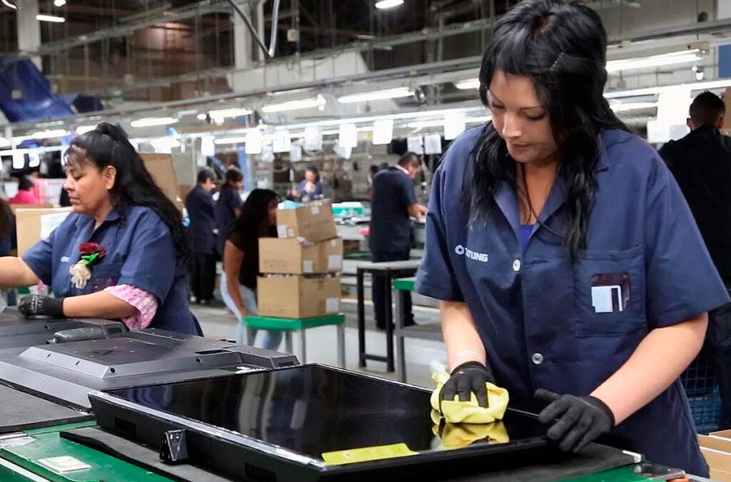 La tasa de empleo de las mujeres llegó al 48% y supera el promedio en Latinoamérica