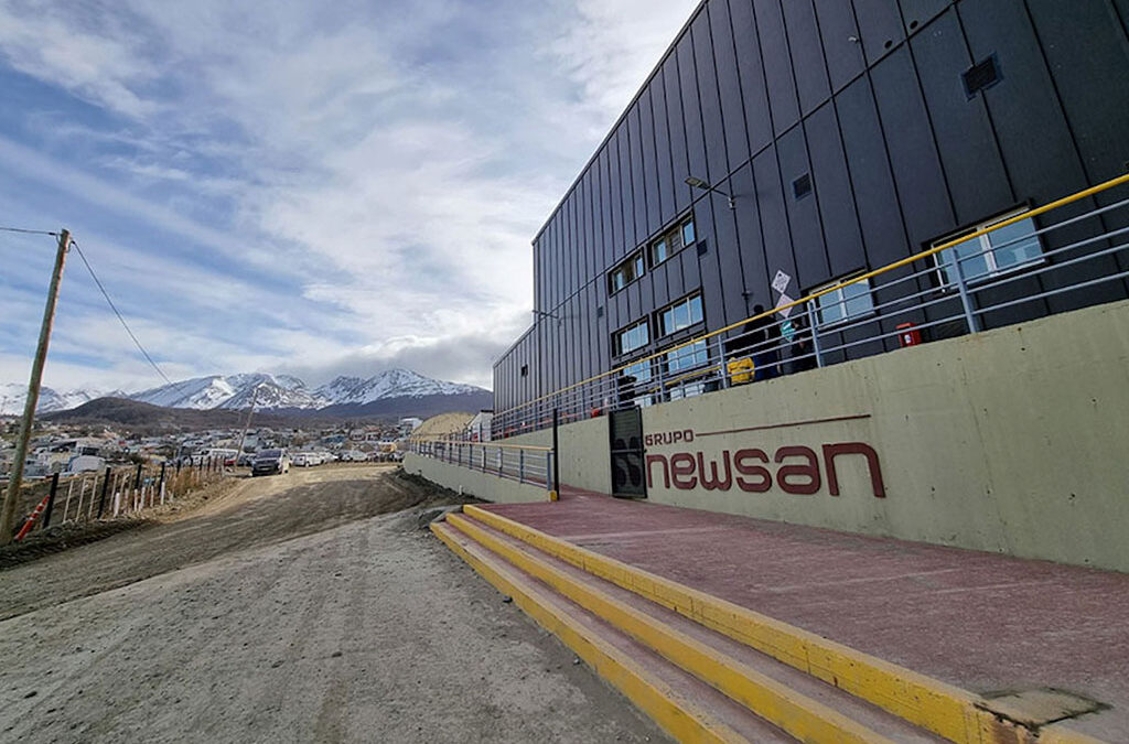 Trabajadores denuncian despidos en Newsan