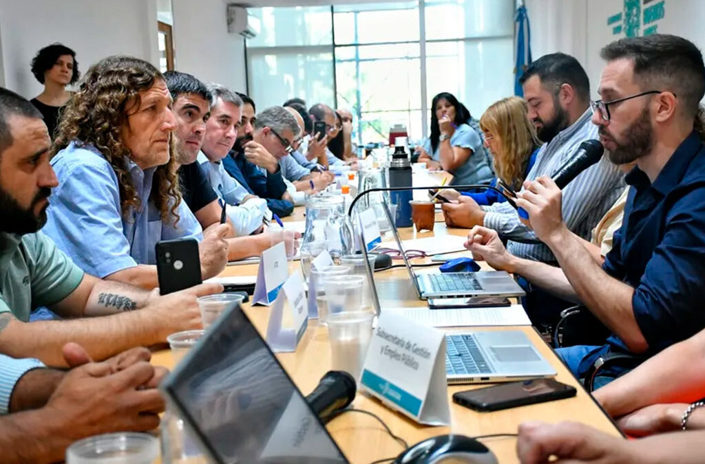 Estatales resaltan la paritaria bonaerense: «Estamos por encima de la inflación»