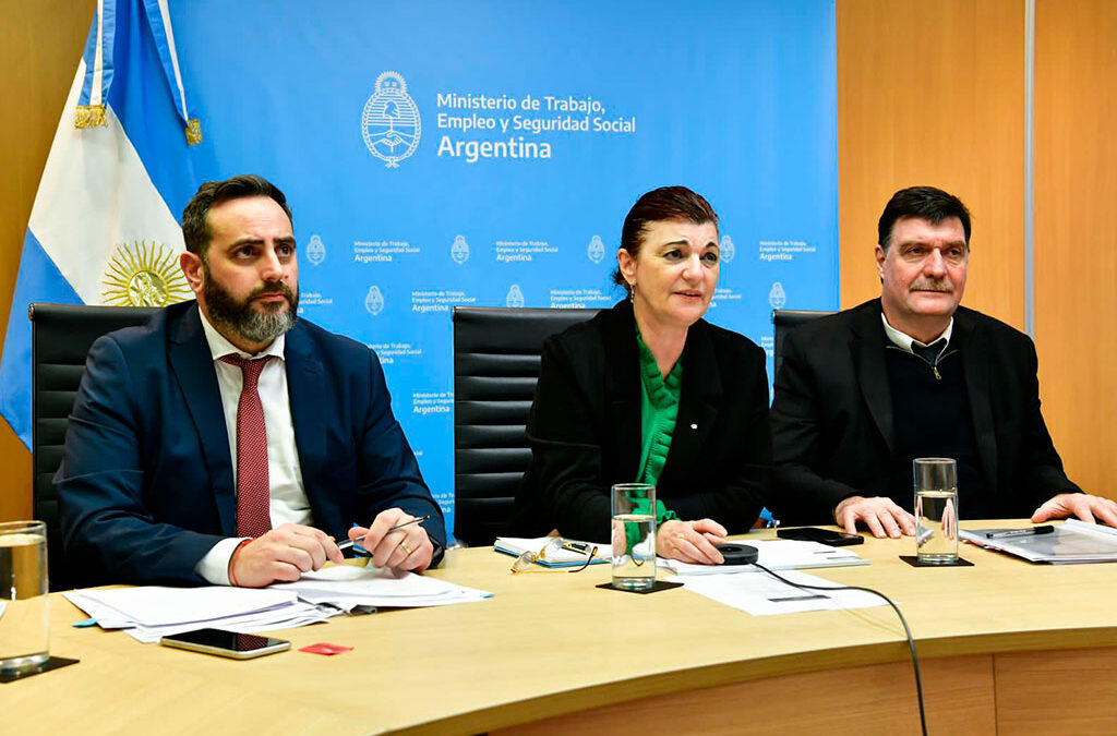 Se acordó el nuevo salario mínimo: llegará a $118.000 en septiembre