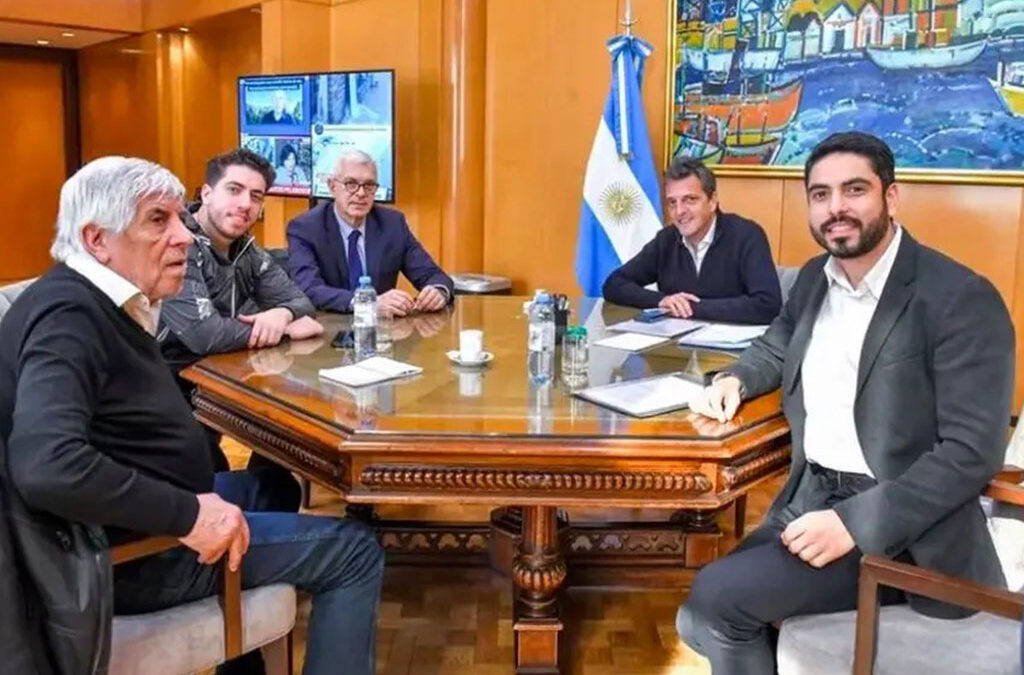 Tregua en el clan Moyano: Hugo irá por su novena reelección y decidió mantener a su hijo Pablo en la lista