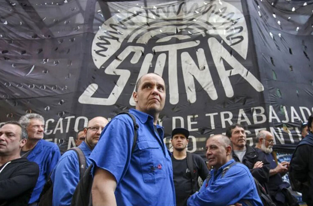Neumáticos, otra vez en «guerra»: SUTNA vuelve a parar en Fate, Bridgestone y Pirelli y reaviva temor a los faltantes