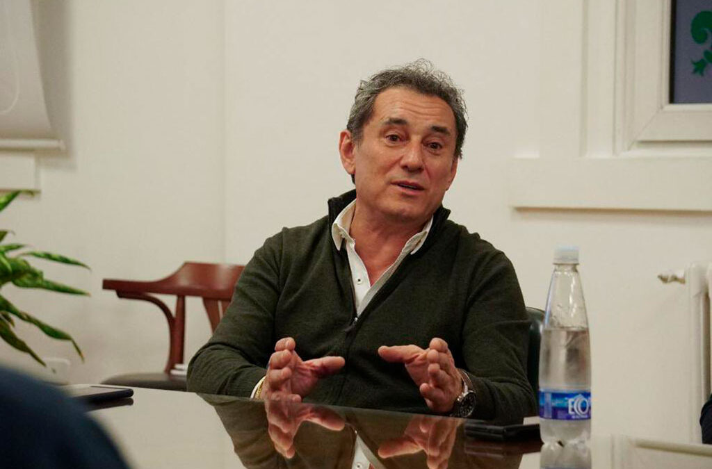 Para Sasia, «el proyecto de Massa está orientado a la defensa del interés nacional, a la defensa del trabajo argentino, la producción, el desarrollo y la generación de empleo»