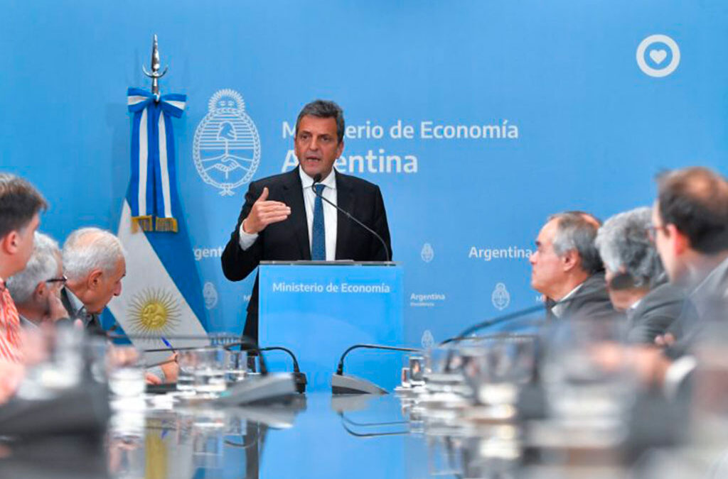 Massa anunció facilidades impositivas y aumento de créditos para alentar a las pymes, que son las mayores generadoras de empleo en el país