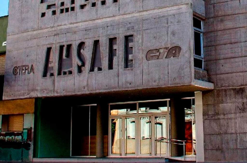 Paritarias docentes: Amsafe pide mayor incremento en agosto y cláusula gatillo
