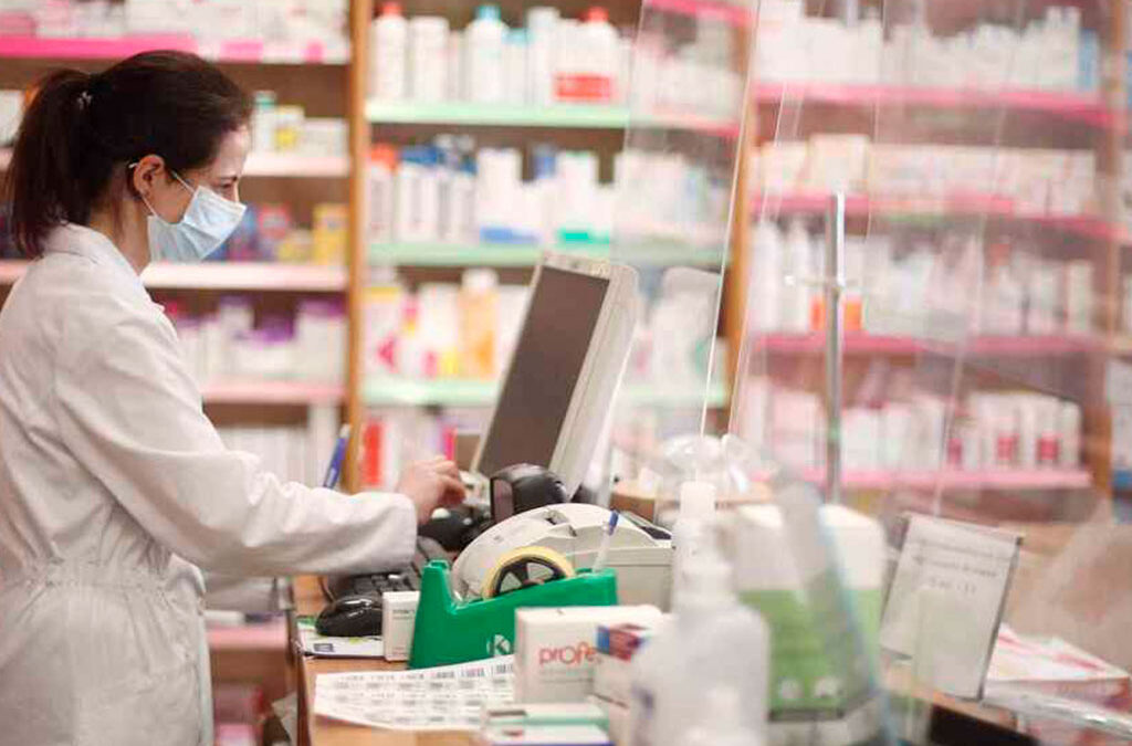 Nuevo aumento salarial para los farmacéuticos y el básico superará los 340 mil pesos