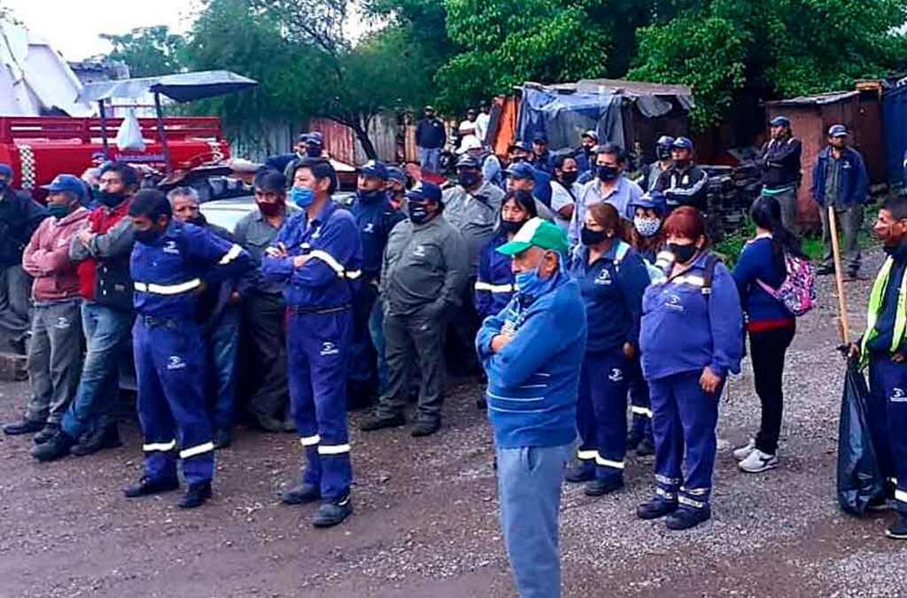 Municipales denuncian descuentos de entre 20 mil y 60 mil pesos por haber participado en los días de paro en la capital jujeña