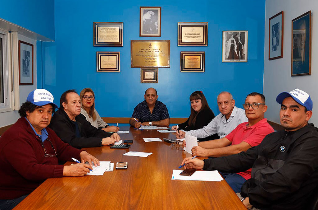Panaderos porteños ponen en marcha nuevos aumentos tras reunirse con cámaras empresarias