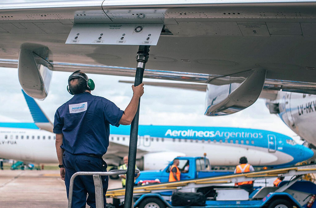Trabajadores de Aerolíneas Argentinas evalúan pasos a seguir tras fracasar una nueva paritaria