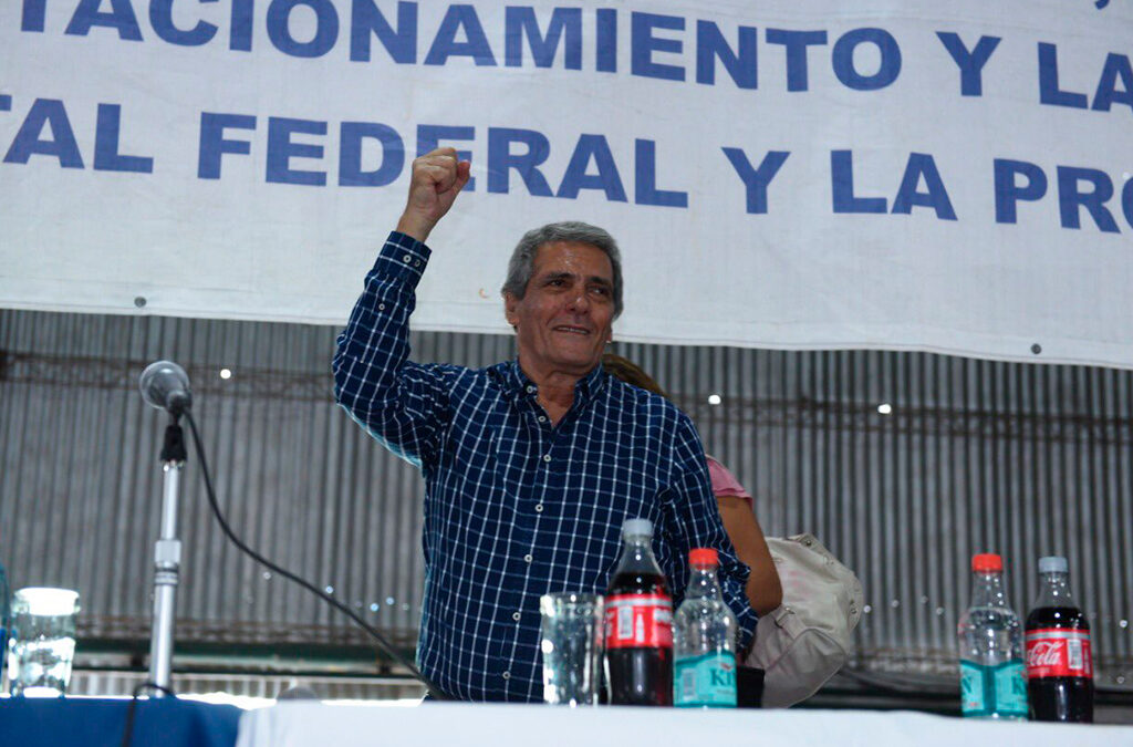 Acuña abrochó nuevos aumentos y un bono para el personal de estaciones de servicio