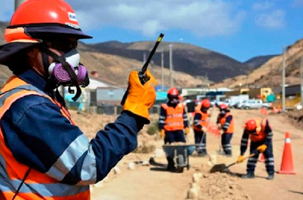 Gremio minero y cámara del sector abrasivos acordaron en paritarias una suma fija de 60 mil pesos