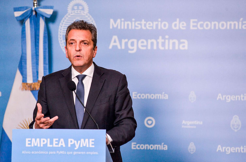Sergio Massa convocó a gremios y diputados para debatir el proyecto de eliminación del Impuesto a las Ganancias