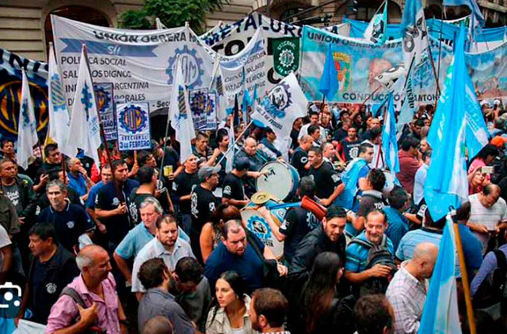 Gremios locales brindan el apoyo a los anuncios de Sergio Massa sobre impuesto a las ganancias