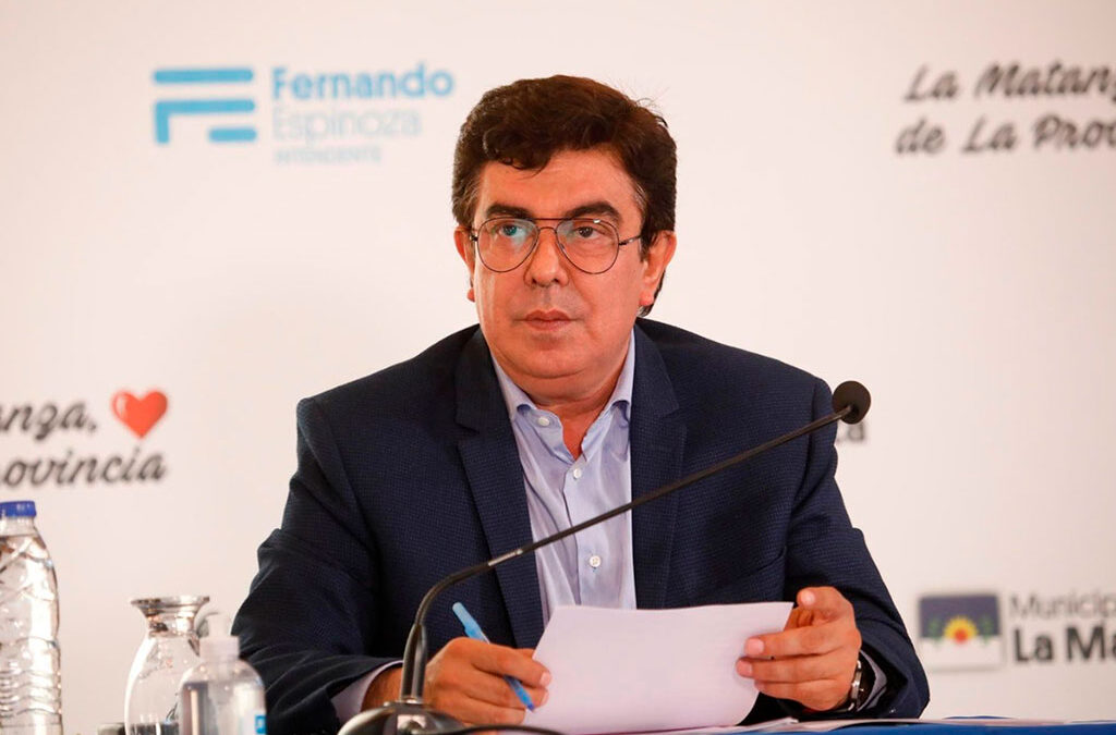 Espinoza anunció un nuevo aumento salarial de hasta el 140% para municipales matanceros para «continuar ganándole a la inflación»