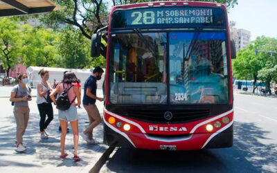 Paro de colectivos: amenazan con suspender el servicio en el interior del país por falta de pago