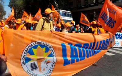 La UOLRA estuvo presente en la marcha de apoyo de la CGT a las medidas de Sergio Massa