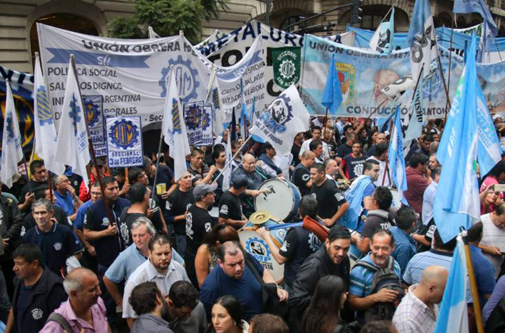 La UOM gambetea la conflictividad paritaria en el último trimestre y los metalúrgicos cobrarán un aumento del 7% mensual más la diferencia con lo que marque el IPC
