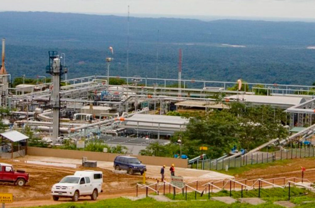 Refinor paró la planta por 45 días ante la falta de crudo y el congelamiento del precio de los combustibles