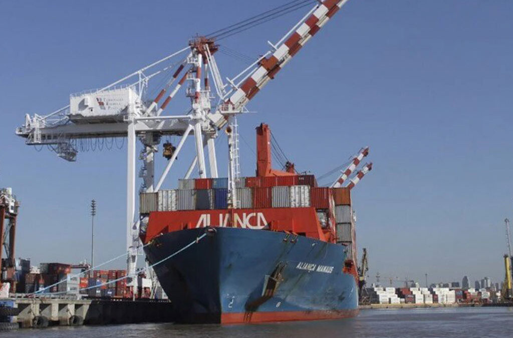 Industriales propusieron a los candidatos presidenciales un «shock productivo exportador»
