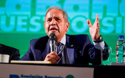 Bancarios abrochó un adelanto que eleva el básico a casi 540 mil pesos y ajusta automáticamente por inflación