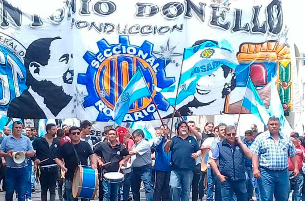 La UOM Rosario presentó una acción colectiva para que los operarios cobren el bono de $60.000 otorgado por el Gobierno