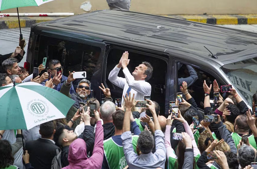 El pedido de la CGT que incomoda a Massa y la traición de Barrionuevo a Milei