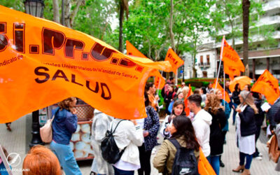 Profesionales de la salud pública lanzaron un paro de 48 horas