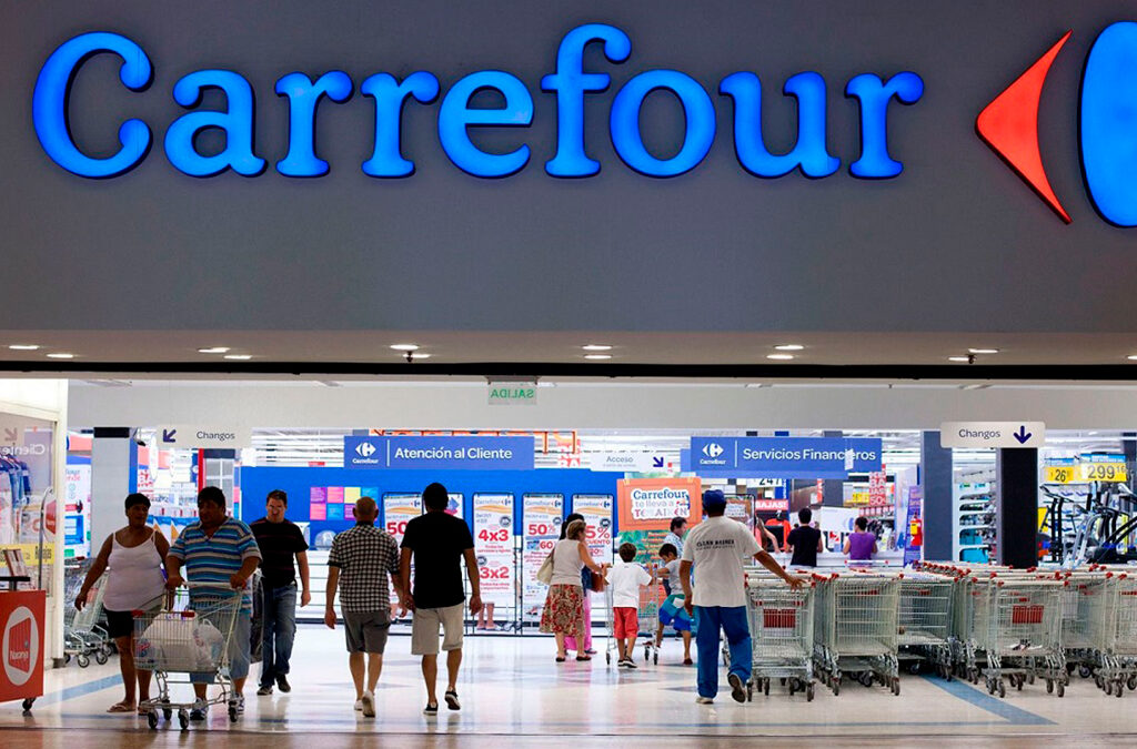 Despido discriminatorio en Carrefour: más pronunciamientos contra la Violencia de Género hacia Sabrina Paredes