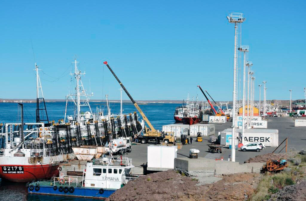 Denuncian bloqueo a las exportaciones por parte de estibadores