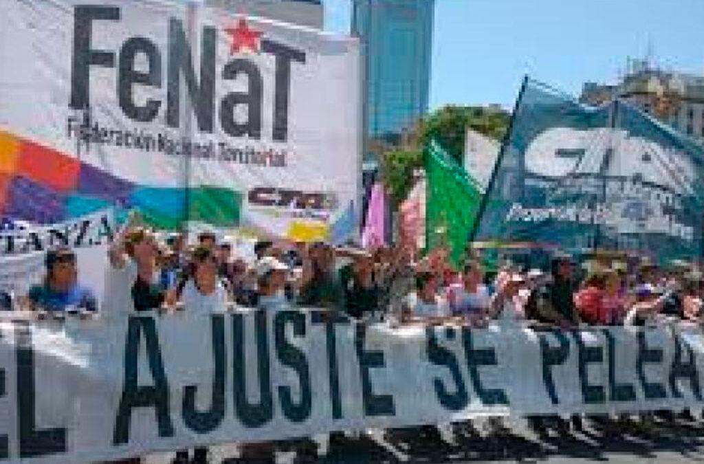Organizaciones sociales de la FENAT llamaron a «frenar a la ultraderecha y votar a Massa»
