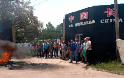 Corrientes: La Federación de la Carne entra en conflicto con el frigorífico «La Muralla China» porque despidió a 100 trabajadores y aseguran que «no liquidó los contratos como corresponde»